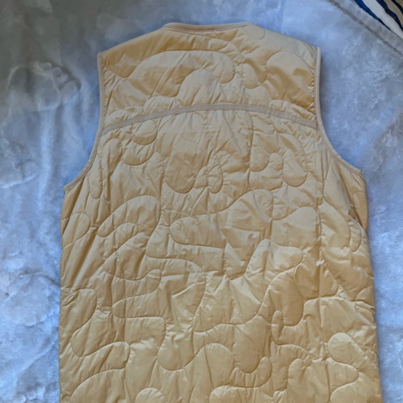 Lululemon Insulated Quilted Long Vest, W10 - Picture 11 of 15